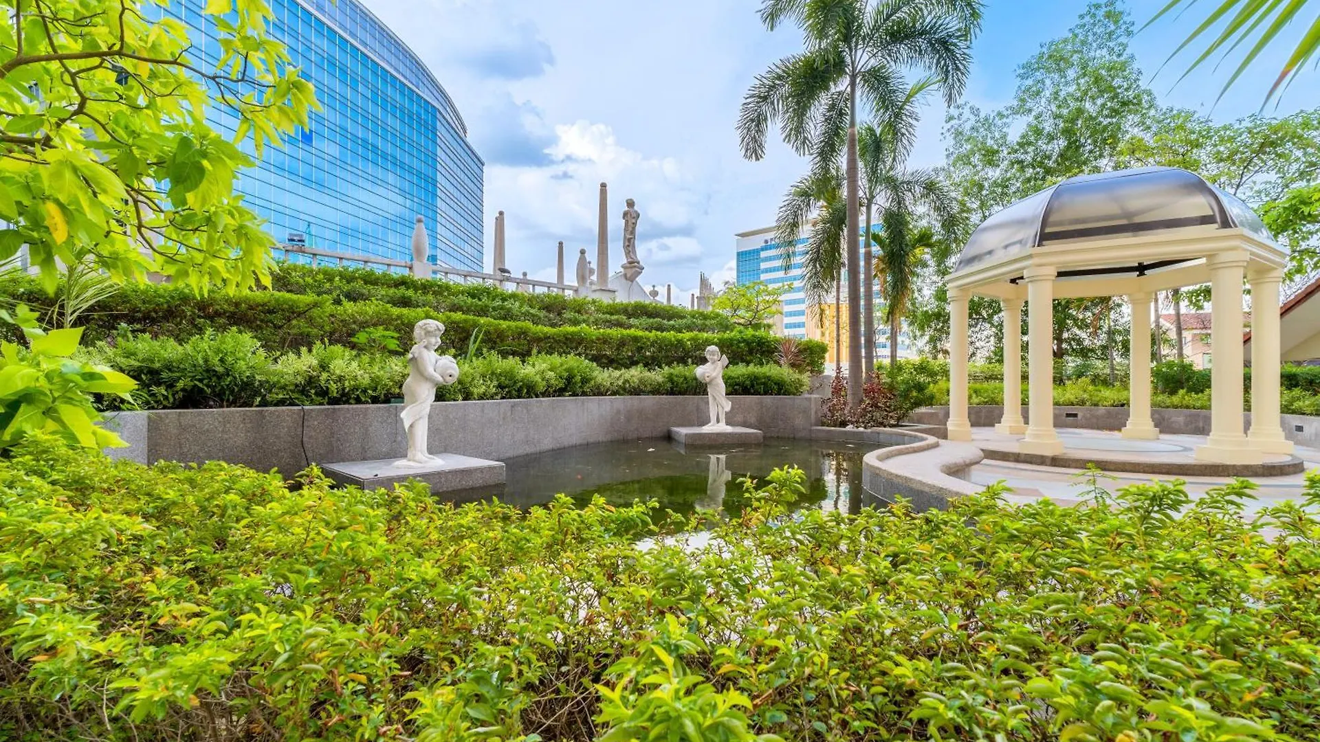 Apartment Tropicalia Family Suite Manila Philippines