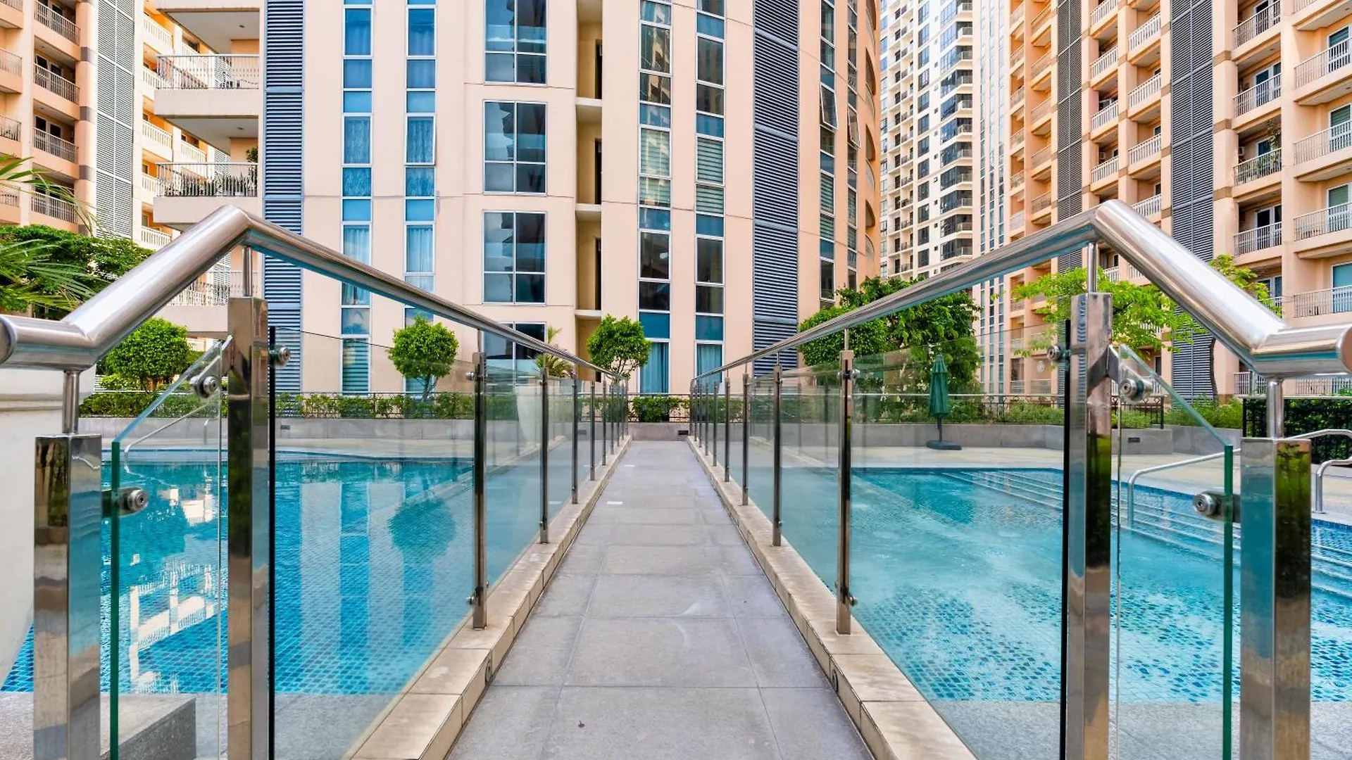 Apartment Tropicalia Family Suite Manila Philippines