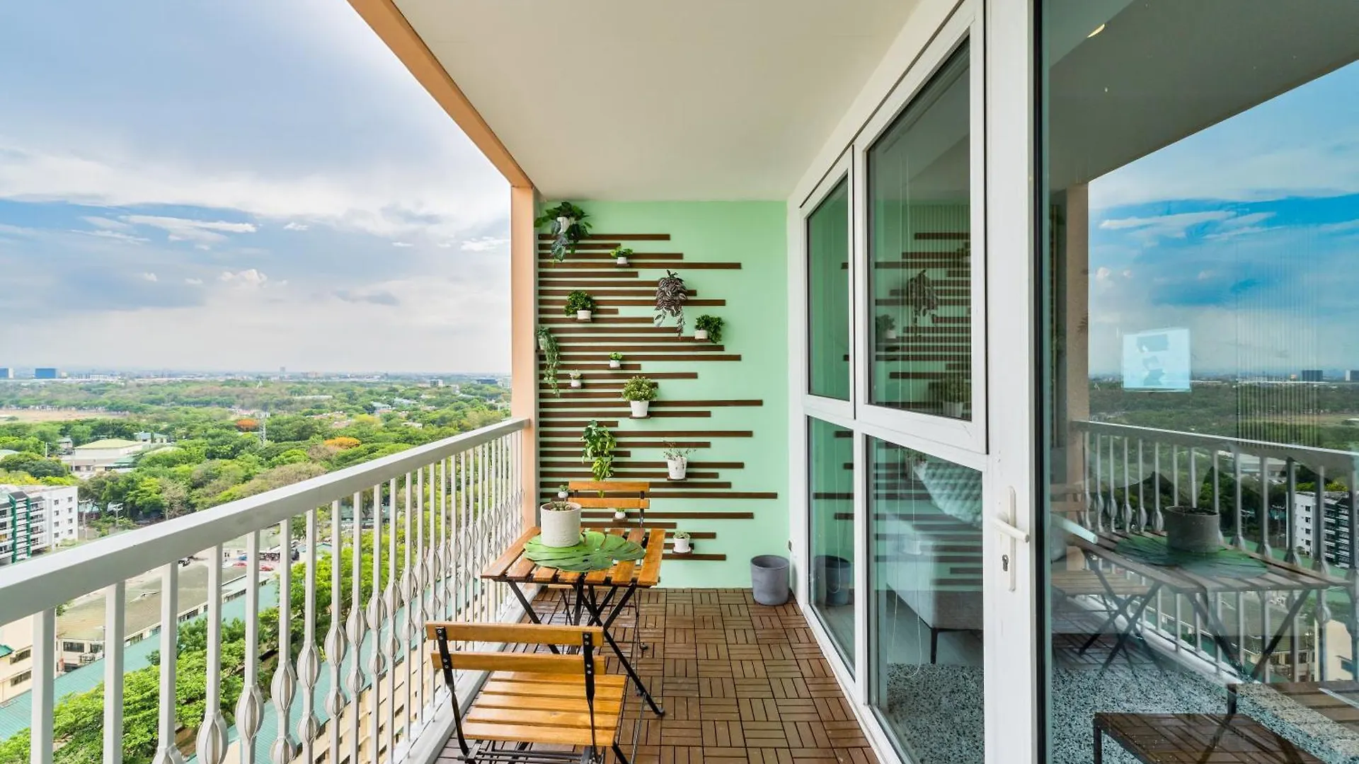 Tropicalia Family Suite Manila Philippines