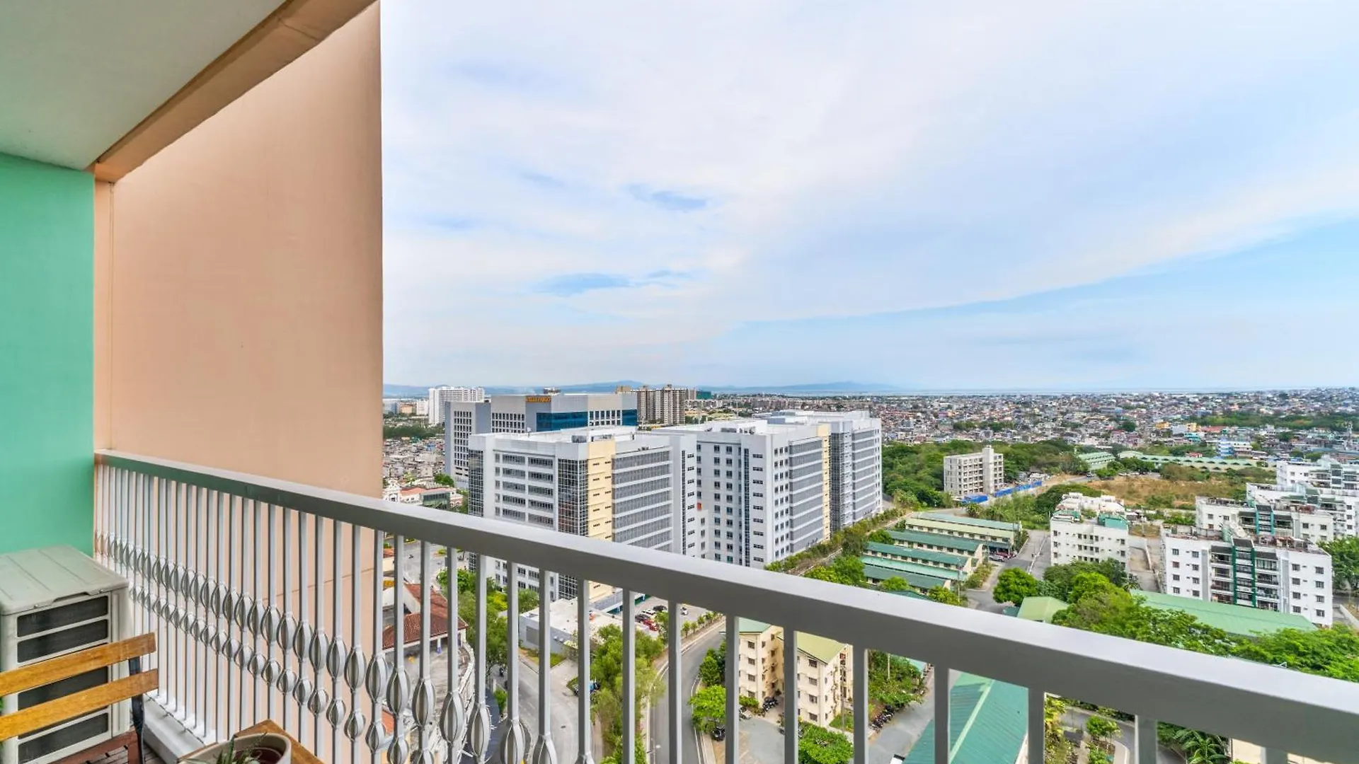 Apartment Tropicalia Family Suite Manila